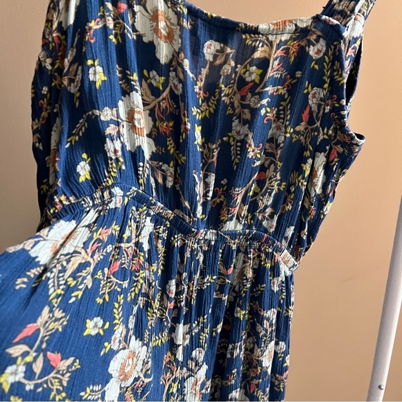 100% rayon summer flowey jumpsuit - Picture 3 of 10